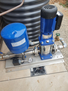 Fire pump connected to tank and fire sprinkler system